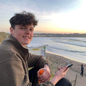 Meet your Posher, Daniel